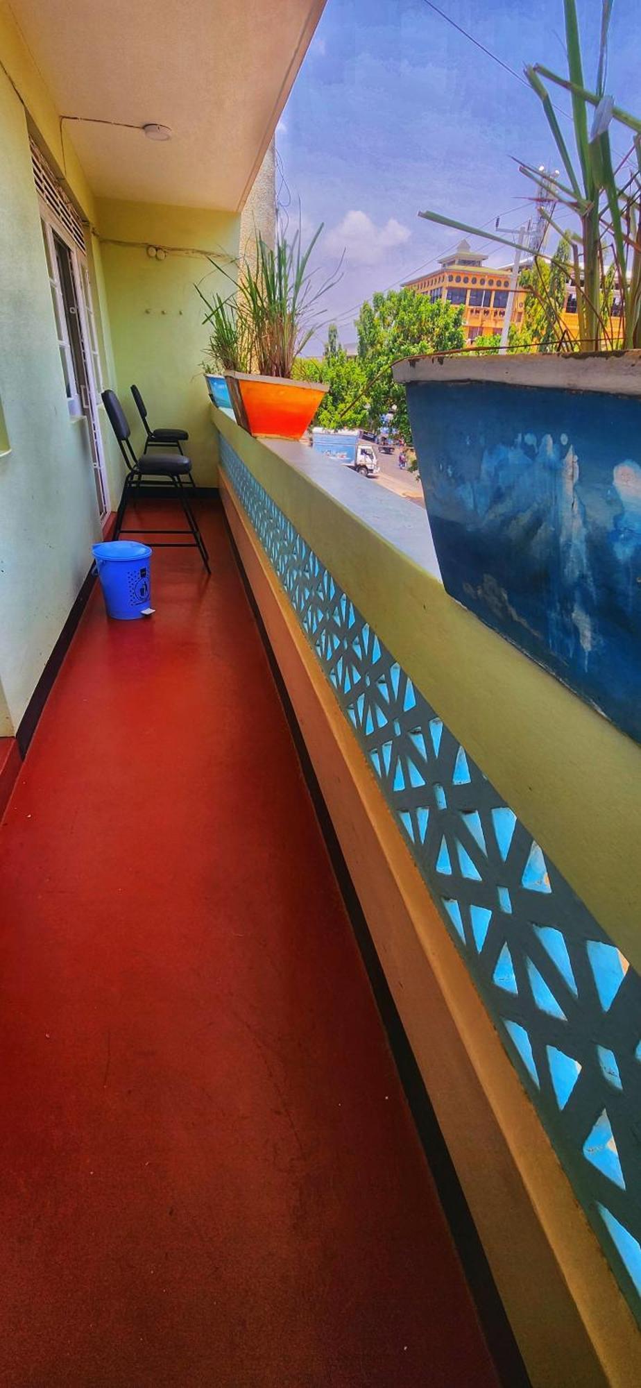 We Travel Hostel Moshi Exterior foto