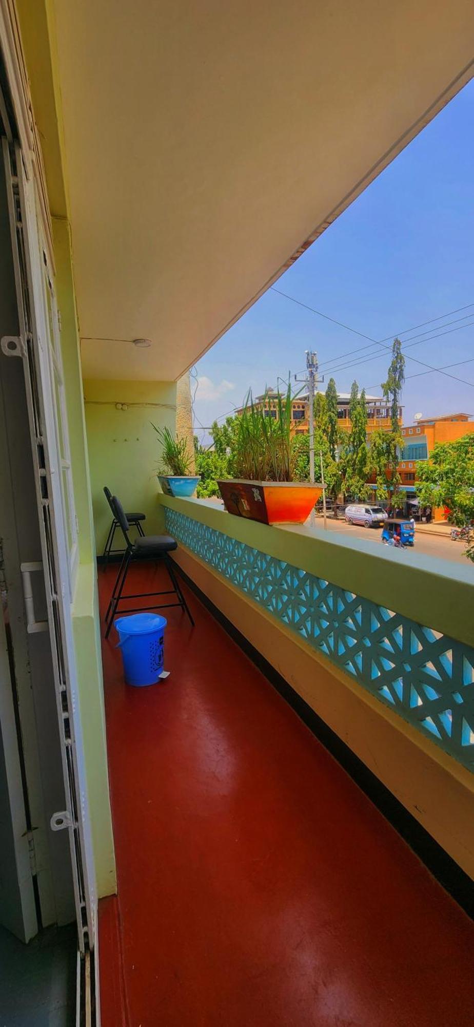 We Travel Hostel Moshi Exterior foto